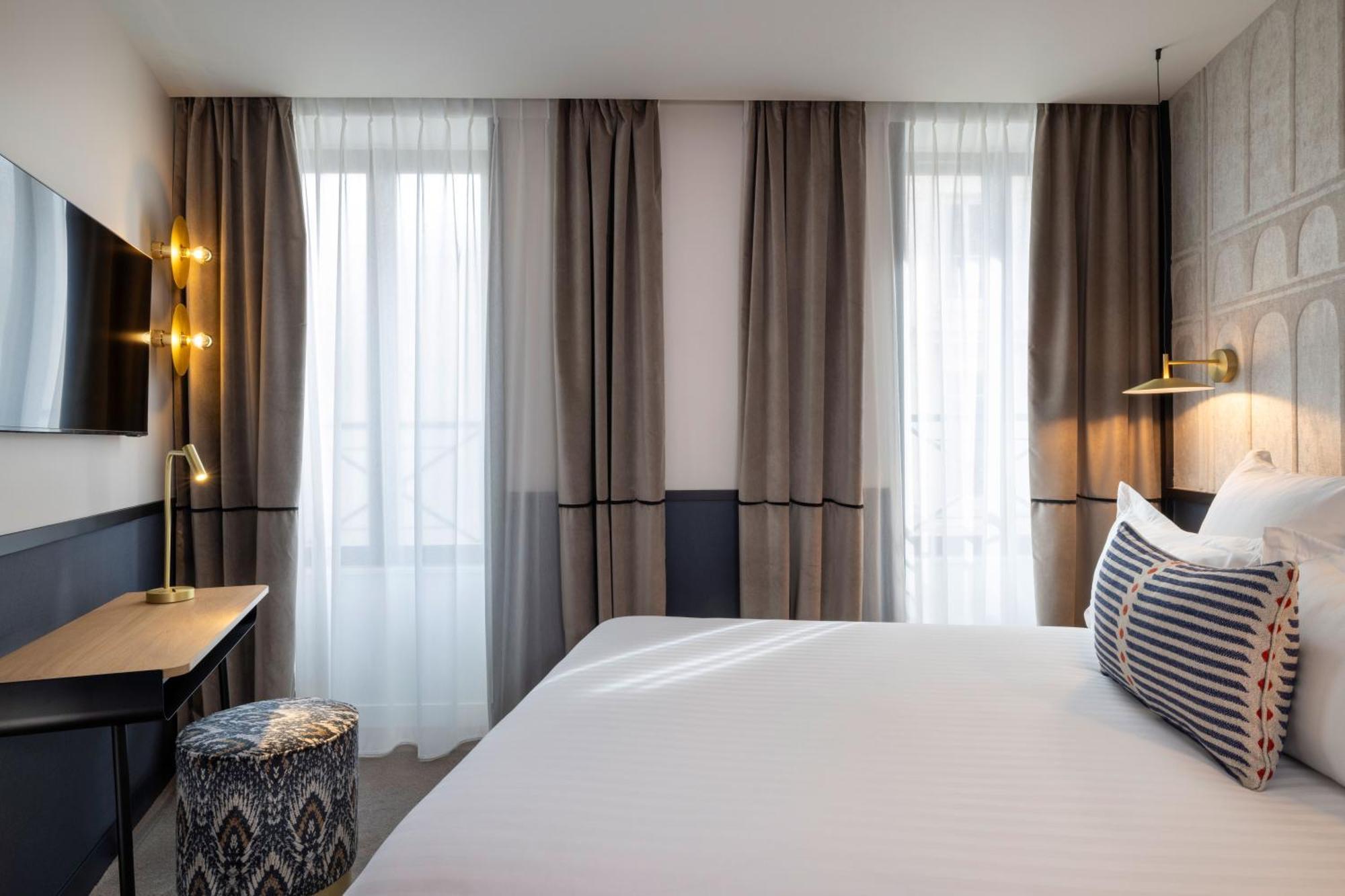 Hotel Grand Coeur Latin Paris Exteriör bild