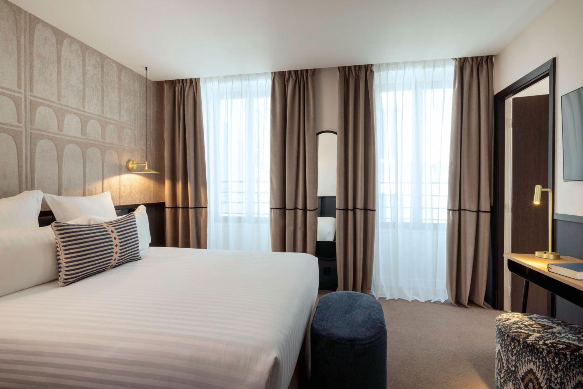 Hotel Grand Coeur Latin Paris Exteriör bild