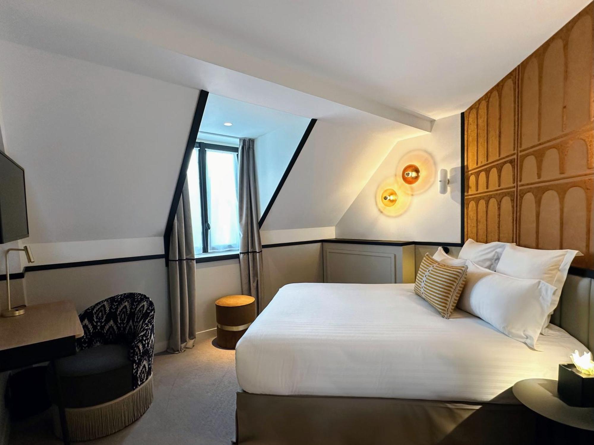 Hotel Grand Coeur Latin Paris Exteriör bild
