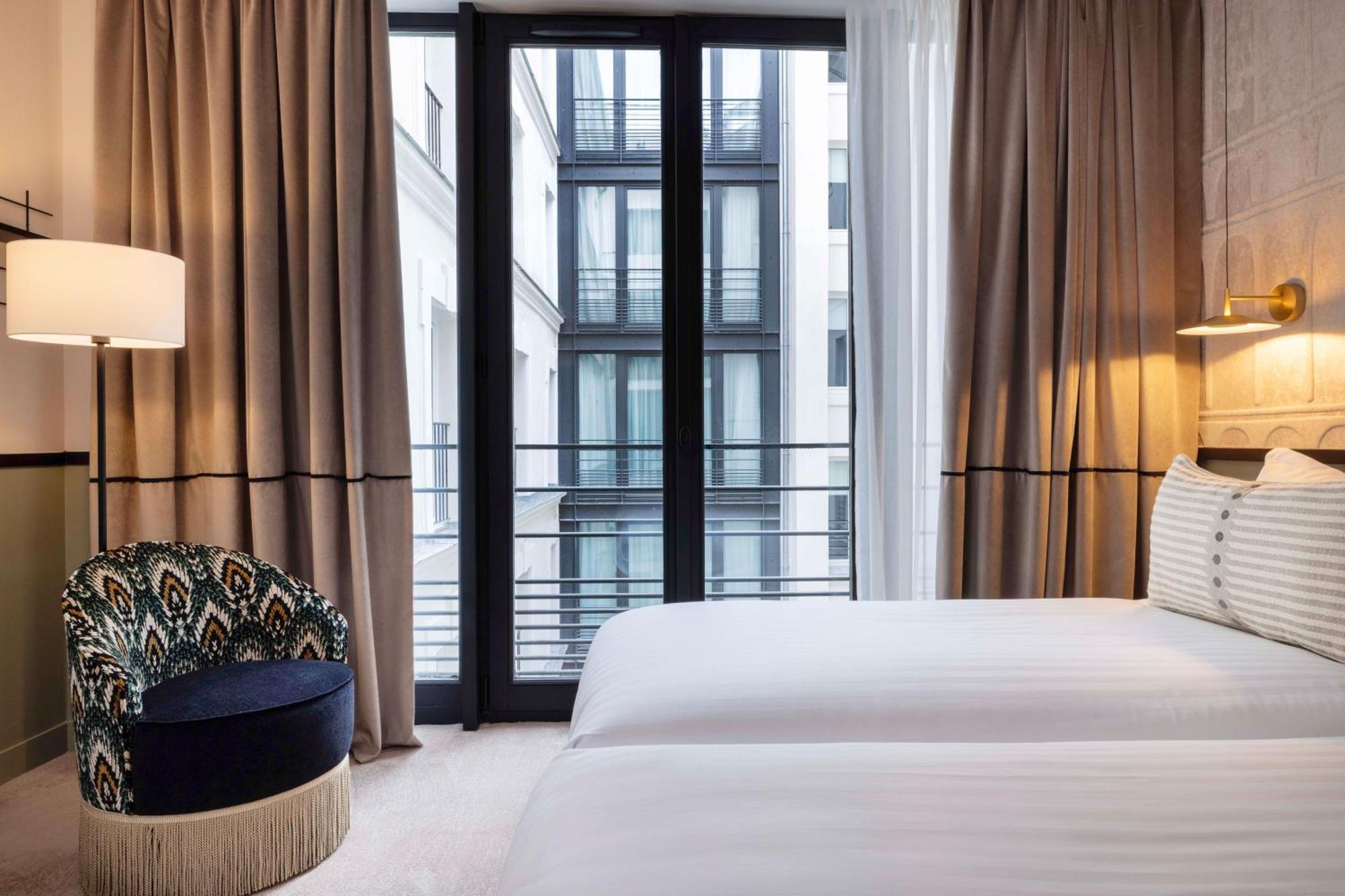 Hotel Grand Coeur Latin Paris Exteriör bild