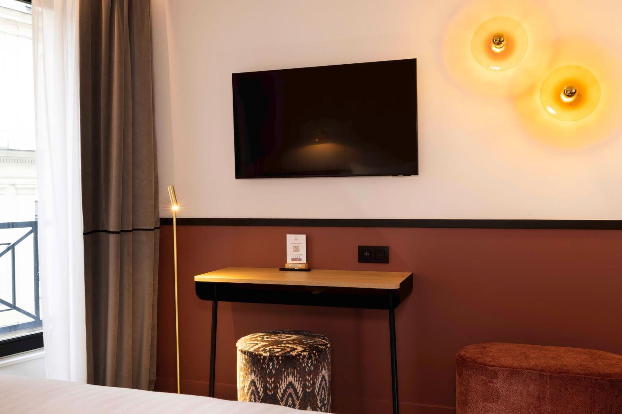 Hotel Grand Coeur Latin Paris Exteriör bild
